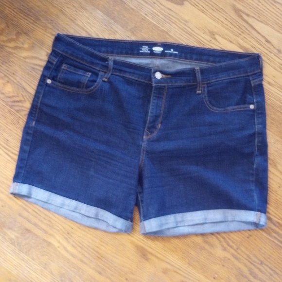 Old Navy size 16 stretchy blue jean shorts - Picture 1 of 5
